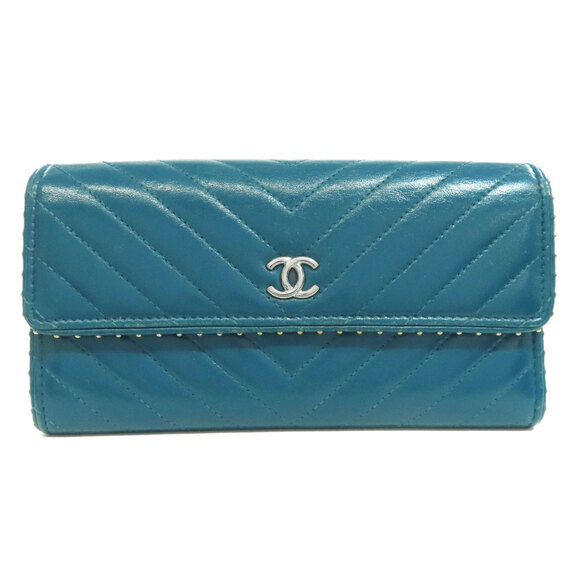 CHANEL Blue Leather Logo Wallet
